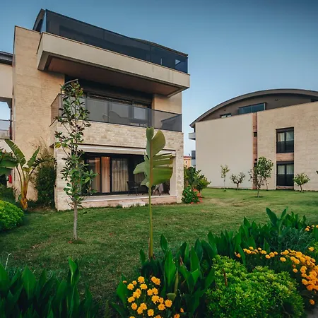 Luxury Garden Appartement