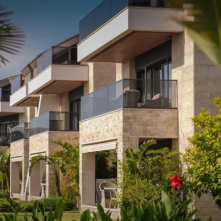 Luxury Garden *